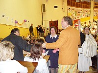 8-charades37.jpg 8-charades37.jpg